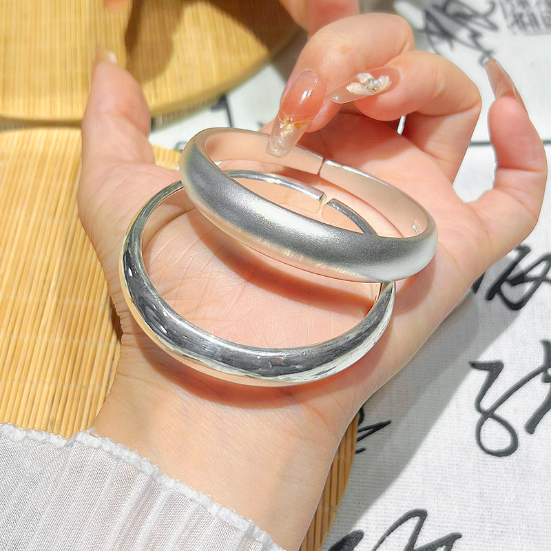 航达银匠 足银月亮镯足银999实心开口亮面小红书爆款手镯纯银镯子