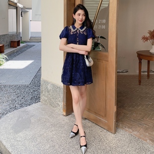 名媛设计感蕾丝泡泡袖 春季 轻奢高定法式 2025新款 深蓝色连衣裙 女装