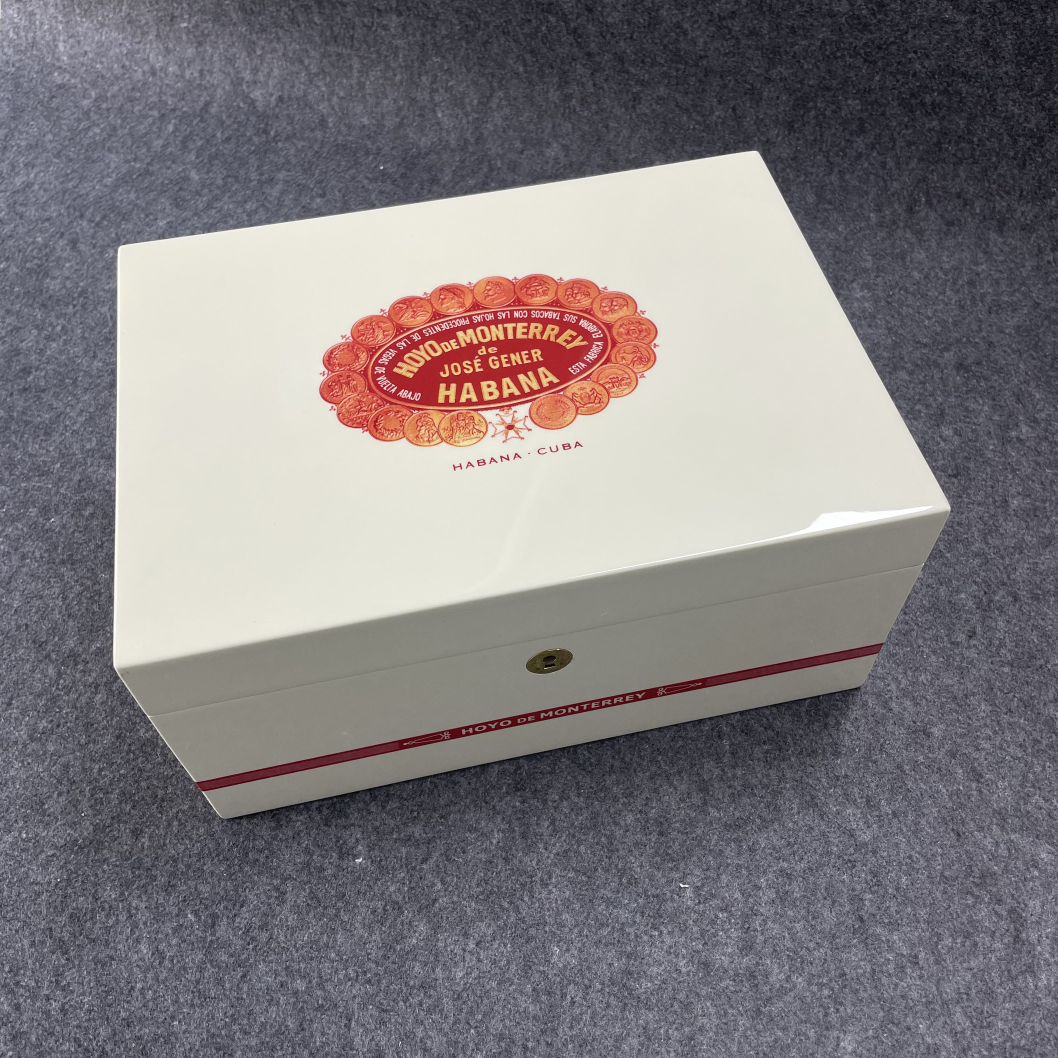 habanos 哈伯纳斯出品雪松木 雪茄盒50支装 醇化盒