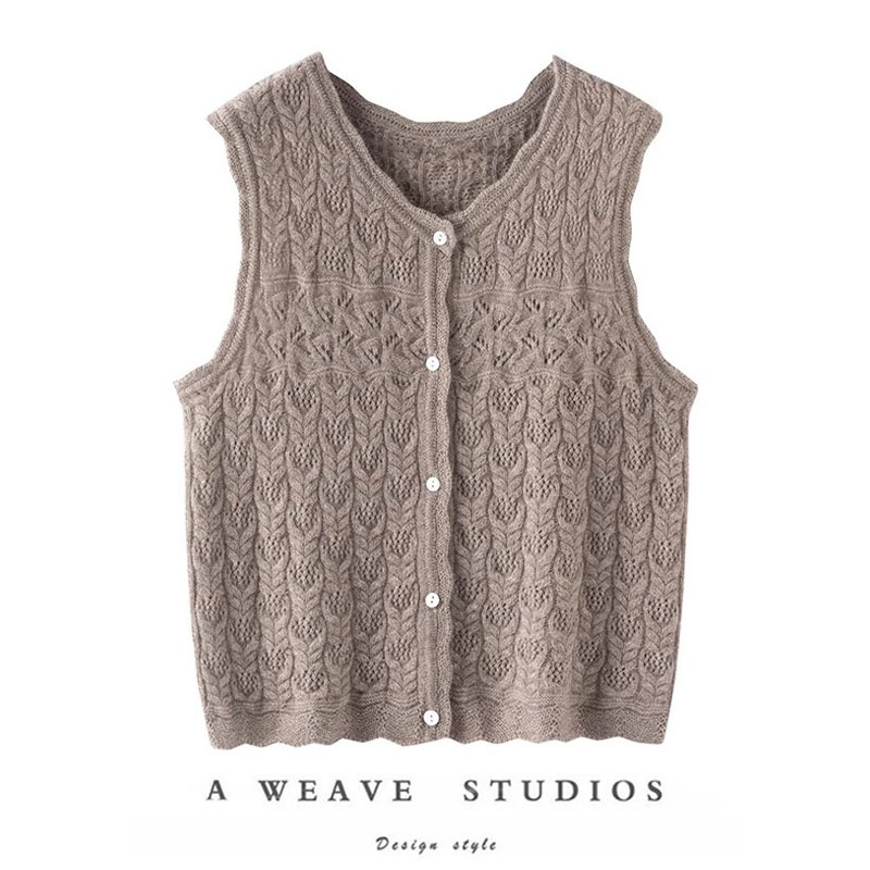 萨琪尼韩系镂空钩花羊绒衫