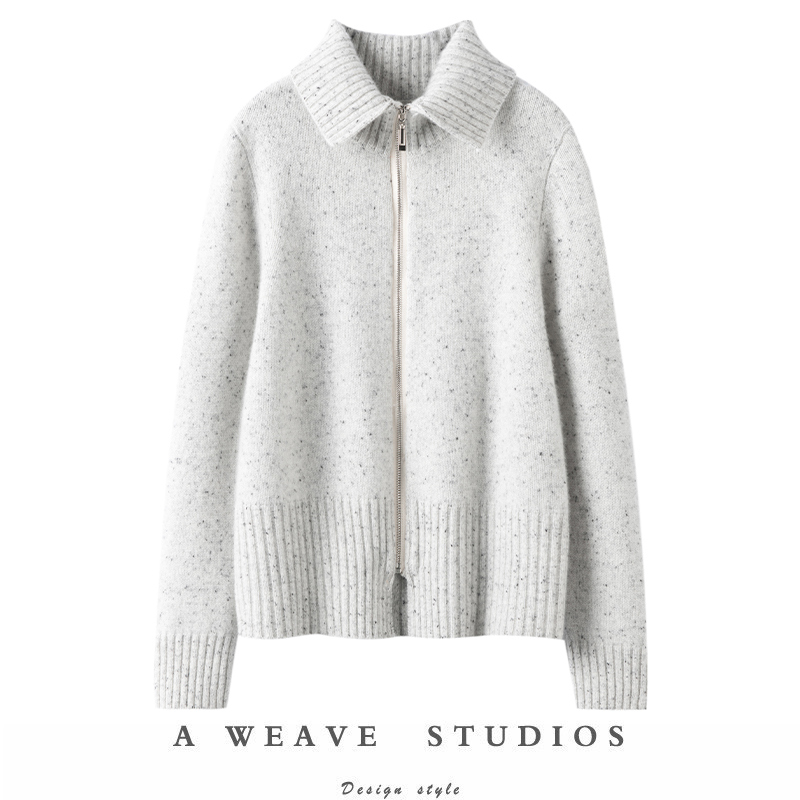 领显瘦秋冬宽松点子纱针织外套