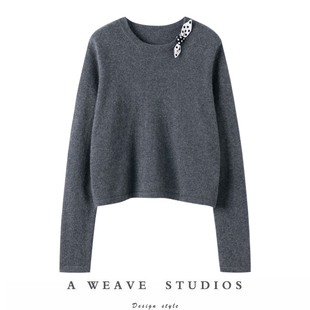 狂赞~好看小蝴蝶结设计短款2025新款100纯山羊绒圆领毛衣