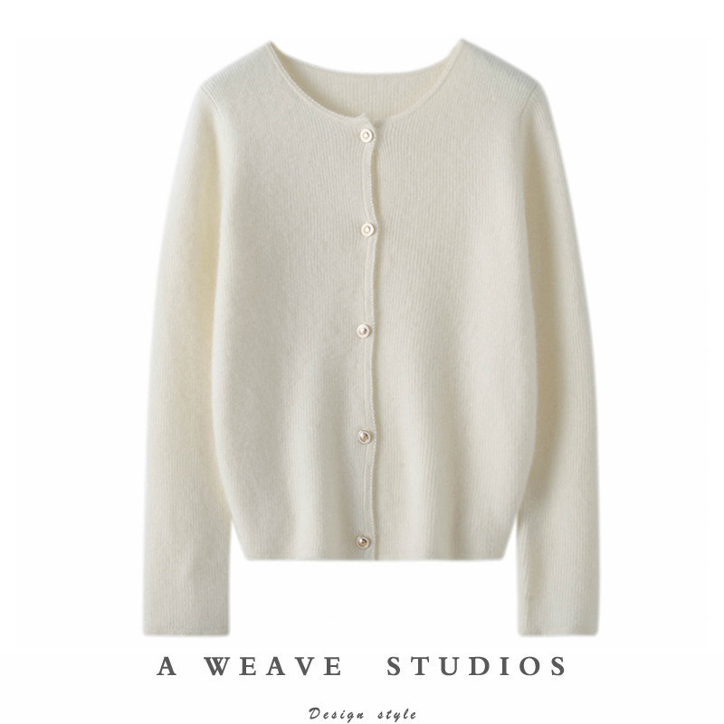 好雅润的迷人~2025年新款慵懒风软糯温柔毛衣针织开衫外套女