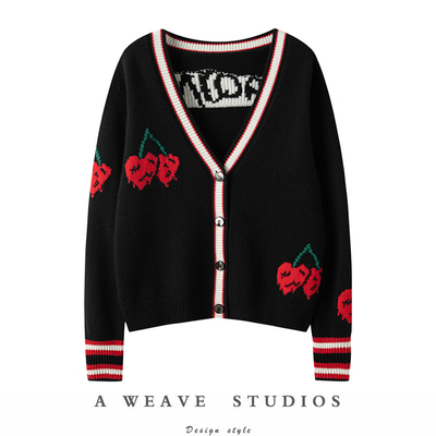 学院风樱桃嵌花v领羊绒开衫