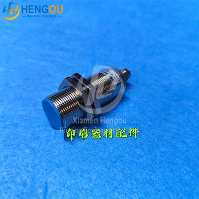 海德堡CD102前规压纸轮检测