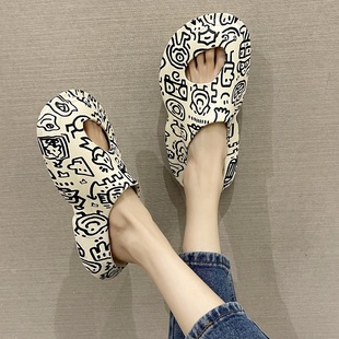 老爹沙滩拖鞋 包头凉拖鞋 涂鸦踩屎感厚底防滑洞洞鞋 外穿时尚 女夏季
