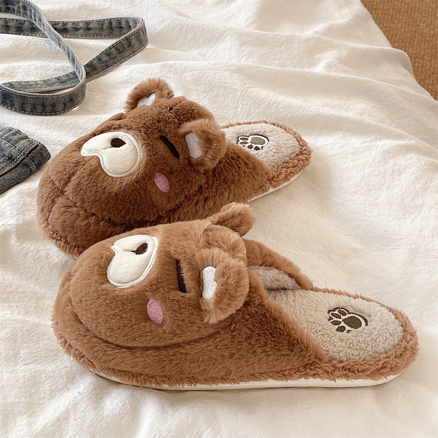俏绘可爱卡通小熊软底防滑棉拖鞋