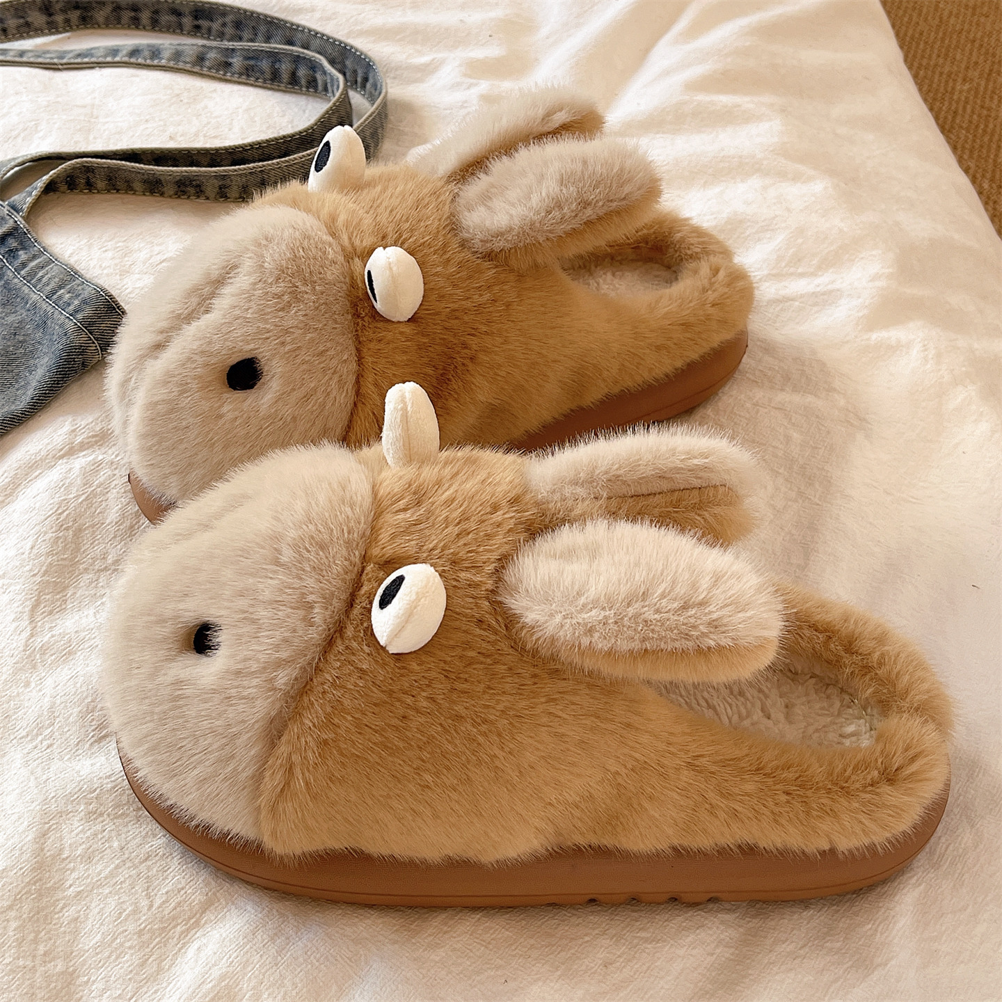 俏绘可爱小毛驴厚底保暖棉拖鞋