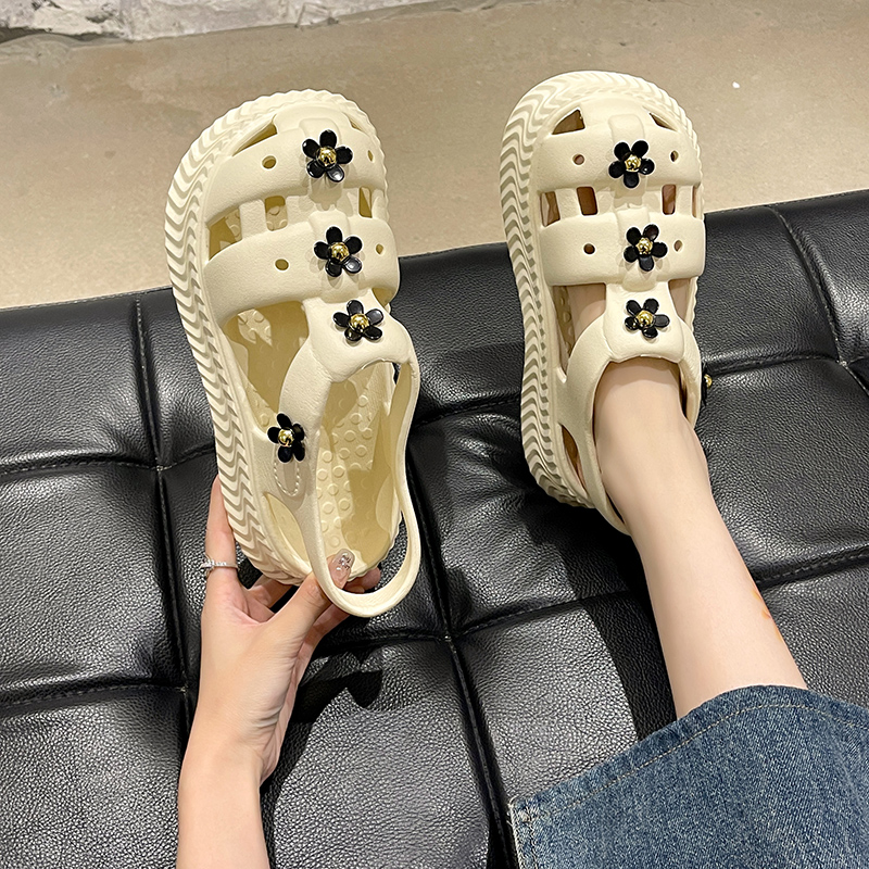 女士夏季外穿时尚罗马凉鞋