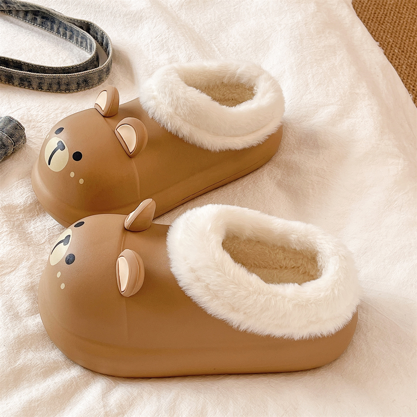 俏绘可爱小熊厚底防水包跟棉拖鞋