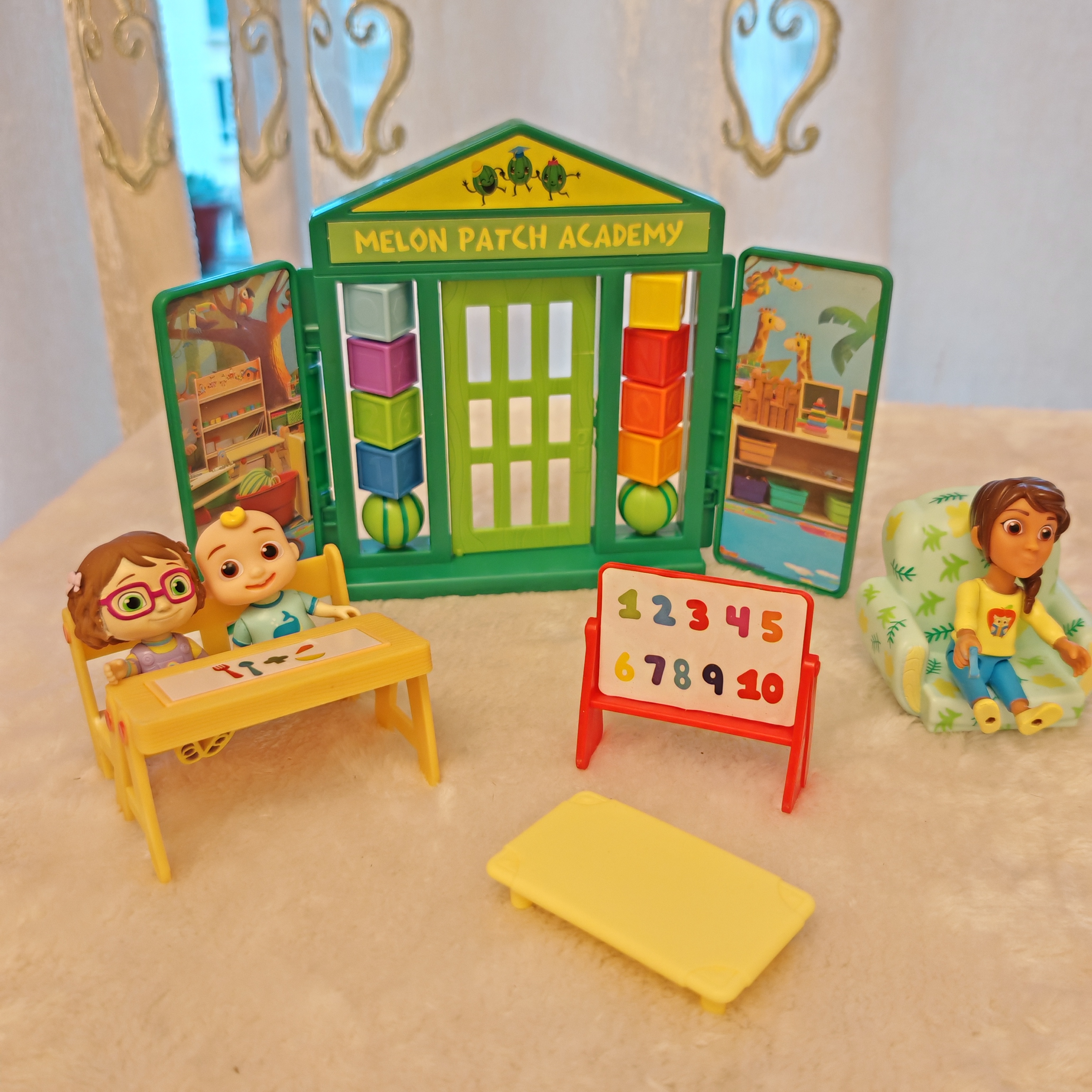 无盒散货cocomelon 超级宝贝学校房子情景手办人偶公仔玩具