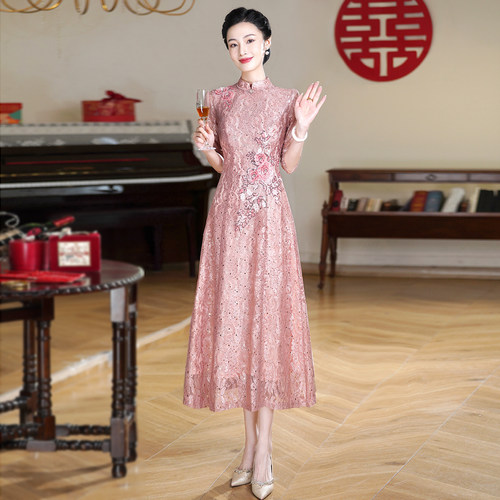 婚宴复古粉色蕾丝刺绣立领旗袍