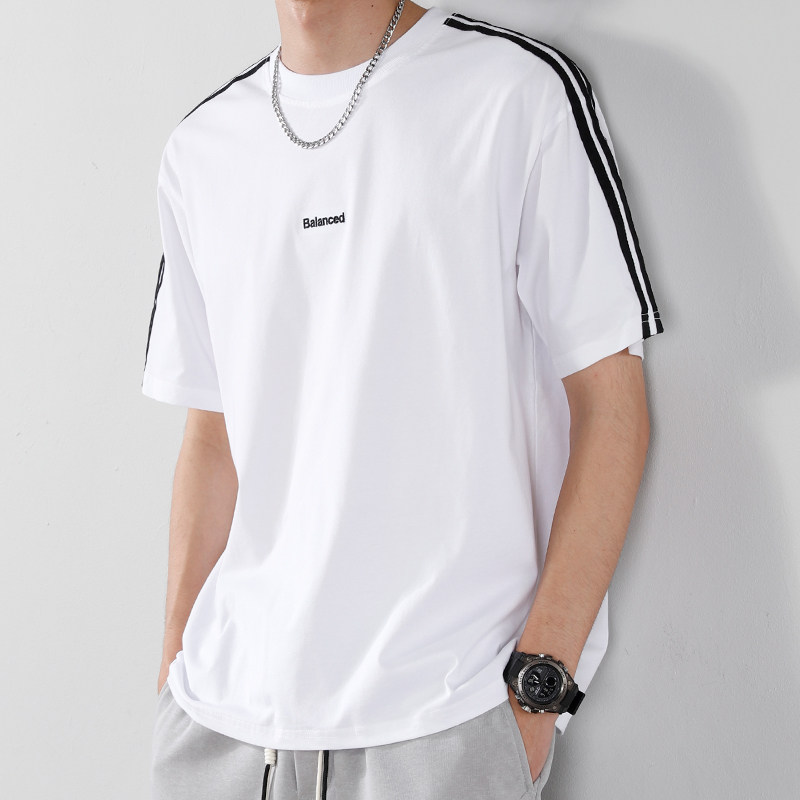 宽松圆领上衣夏季日系男士短袖