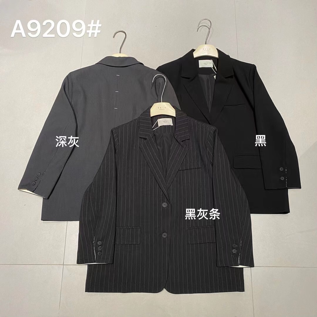 SELF极简风韩系后背刺绣西装