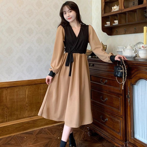 法式轻熟风长袖假两件连衣裙女早春韩系穿搭高级气质显瘦复古长裙