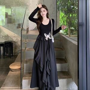 蝴蝶裙小黑裙不规则裙边纯色长袖连衣裙收腰2026春季新款法式女装