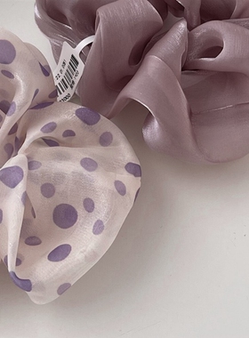 店主力推款低调又复古时髦的波点暗紫色肥肠圈 耐看大肠发圈春夏