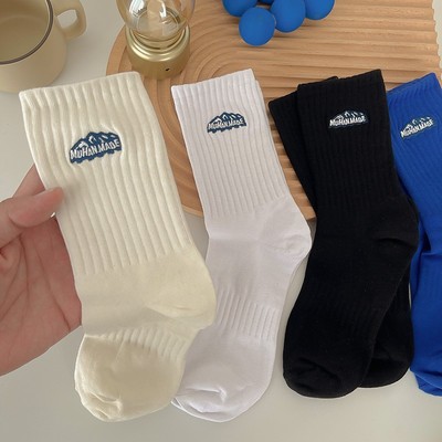 诸暨袜子男士防臭中筒袜秋冬运动袜防臭吸汗爆款潮袜春秋中筒