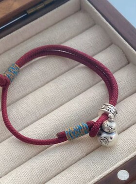 2026葫芦红绳手链女新中式国风设计本命年手绳手链简约手工编织