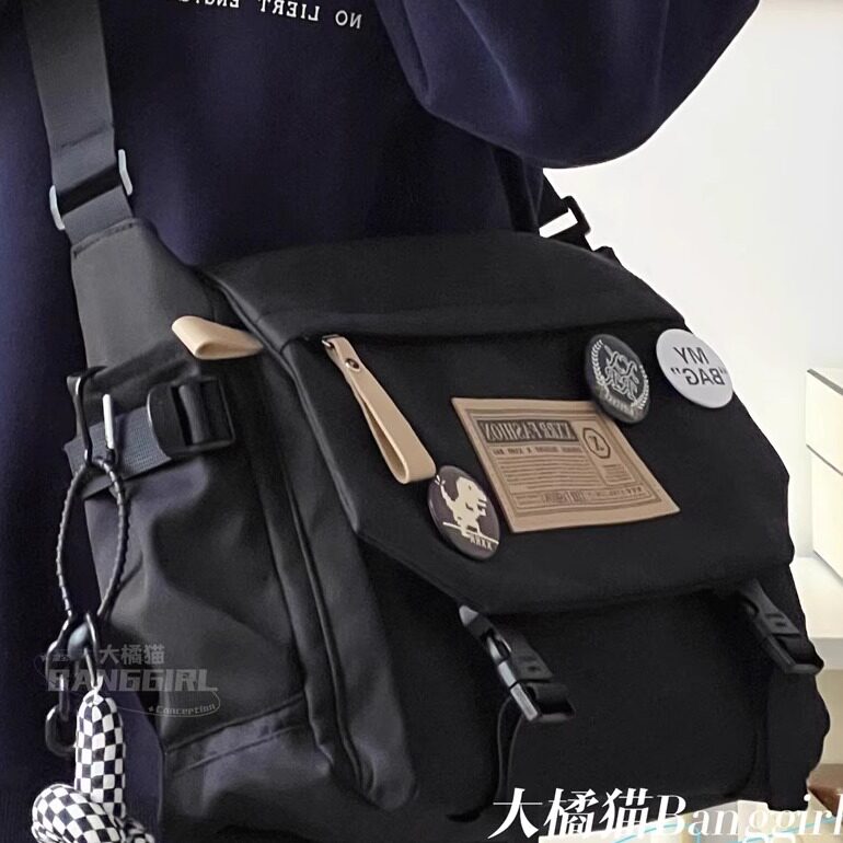 嘿嘿嘿好喜欢俺的新包包！巨百搭