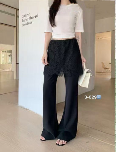 WHT正版2026春夏新款韩版洋气百搭ins蕾丝拼接屁帘微喇显瘦休闲裤