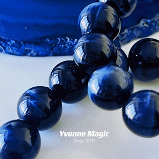 YVONNE伊万 | 散落在手腕上的星光！收藏级闪电纹蓝缎鹰眼石手链