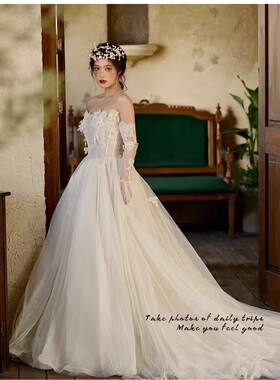 高级定制韩国名媛浪漫唯美缎面重工蕾丝轻婚纱一字肩拖尾礼服虎丘