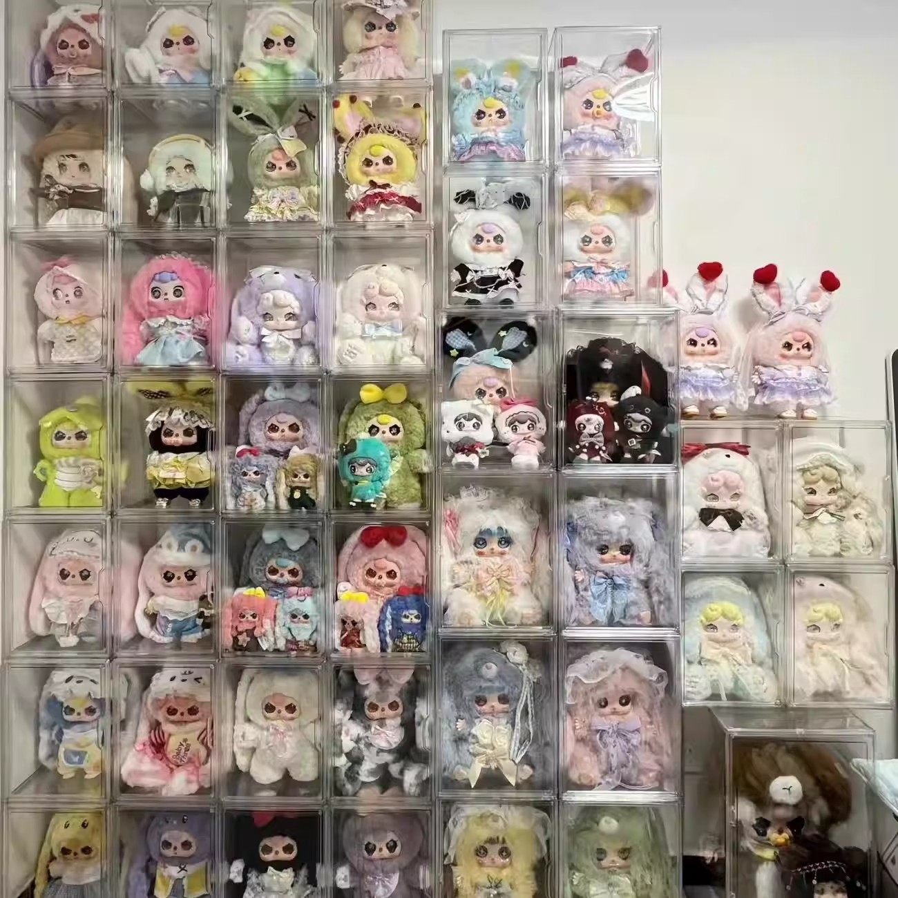 娃三岁展示盒400体600体800体透明亚克力泡泡玛特盲盒娃娃展示柜