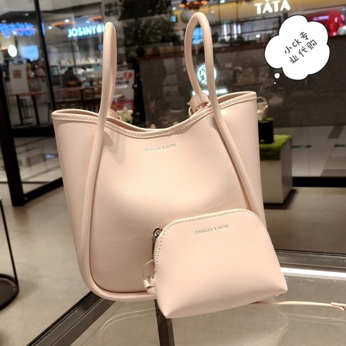 CHARLES&KEITH25夏新品CK2-30782647大容量单肩托特包子母包女包