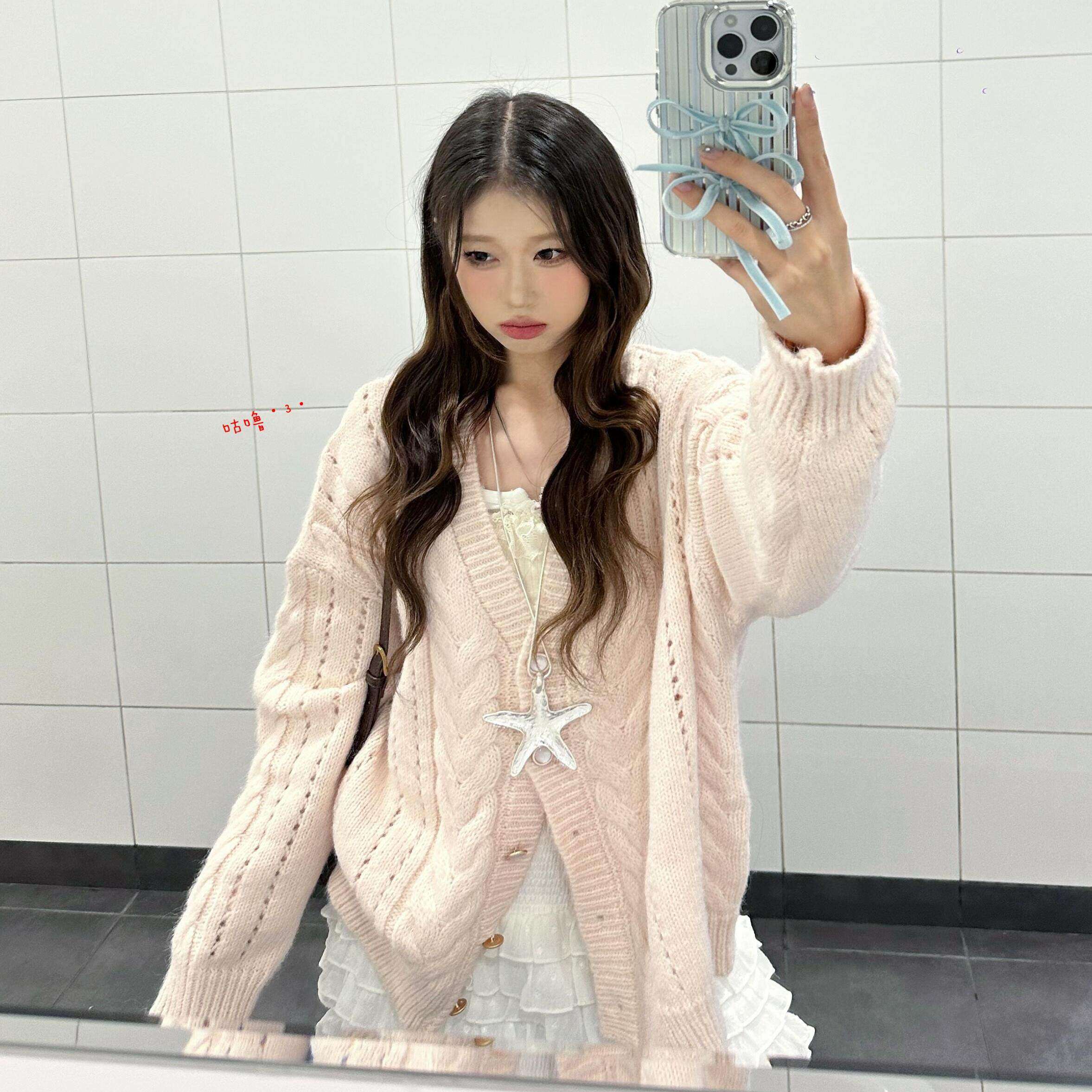 温柔风甜美粉色V领毛衣外套女2025春装宽松减龄麻花针织开衫上衣