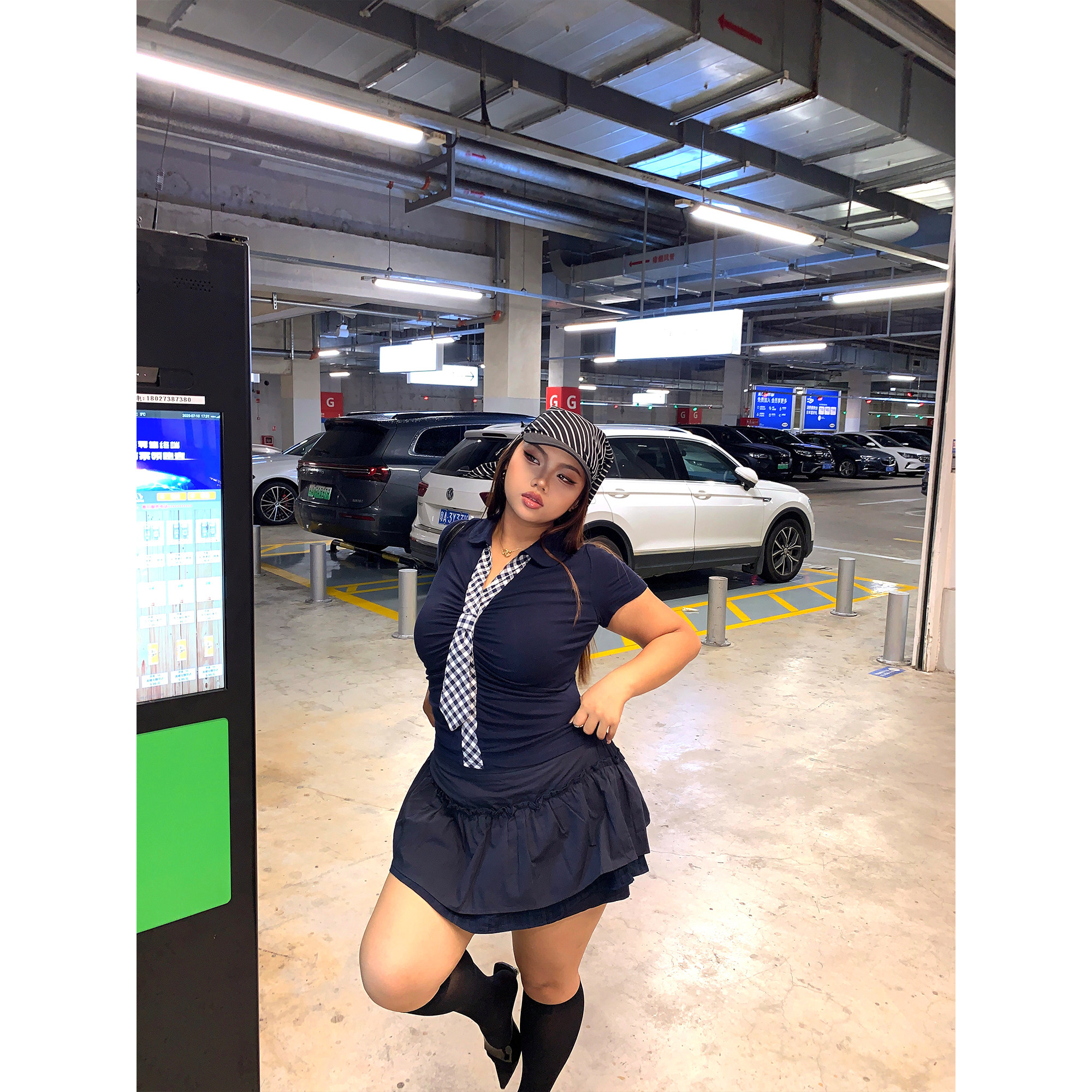 楠哥微胖mm辣妹时尚套装女大码学院风甜美显瘦百搭上衣高腰半身裙