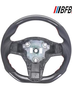 适用于特斯拉Model 3 Y 黑色碳纤维黑色打孔皮红色缝线方向盘改装