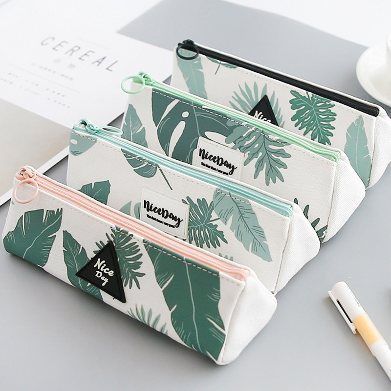 清仓韩国可爱小清新立体三角男女生大容量笔袋帆布文具盒学生铅笔