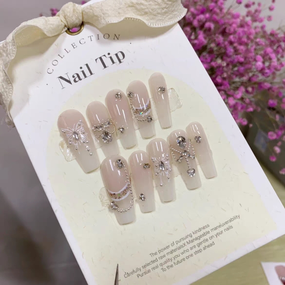 纯欲蝴蝶纯手工穿戴甲美甲迷你蝴蝶中长款香槟月光水晶蝴蝶美甲