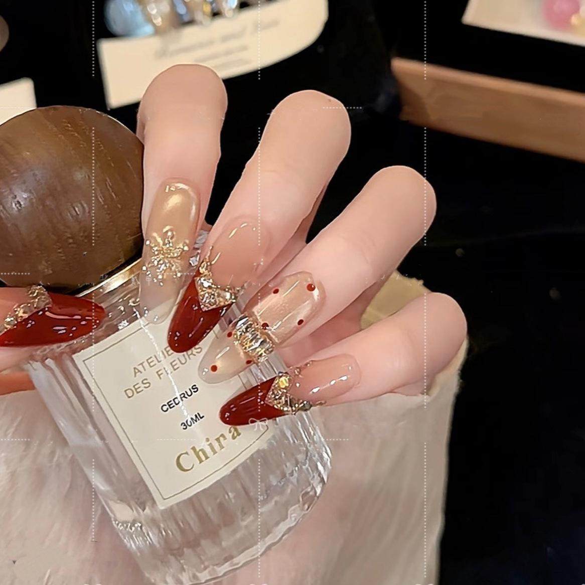【枫红鎏金】纯手工穿戴甲秋冬红色锆石镶钻高级显白纯手作美甲片,珠宝/钻石/翡翠,手饰,淘宝优惠券,粉丝福利购,淘宝优惠卷