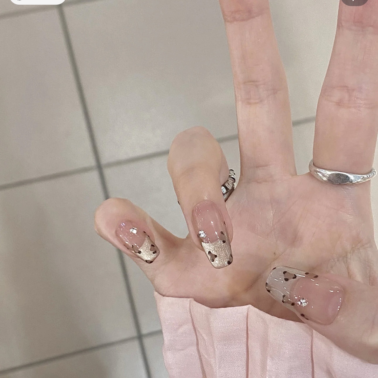 纯手工穿戴甲学生专用裸色猫眼法式豹纹爆闪美甲甲片学生穿戴