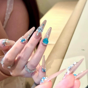 【奢华斯佳丽】富家千金风温柔裸色奢华孔雀蓝K9钻穿戴甲富贵显白