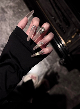 纯手工穿戴甲高级感裸色猫眼爆闪锆石碎钻美甲贴片可拆卸甲片新款