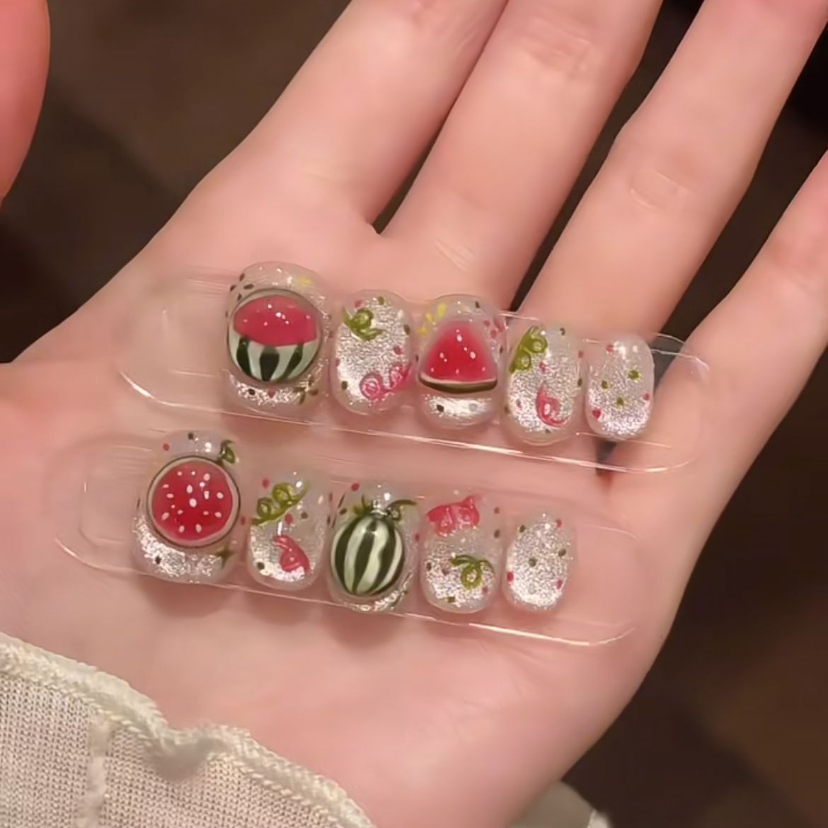 小红书爆款夏日冰镇大西瓜可爱纯欲风纯手工穿戴甲