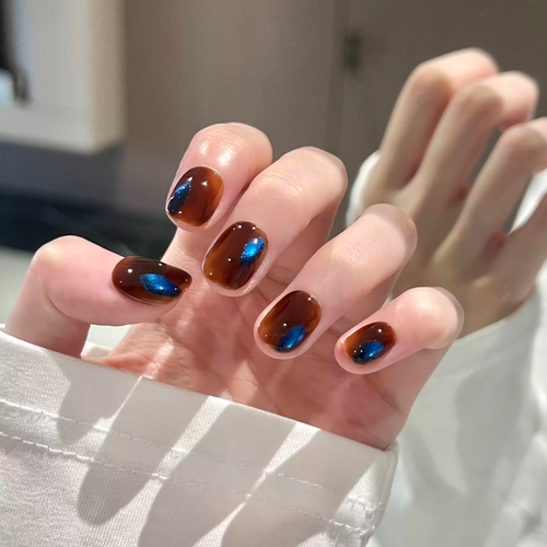 【多瑙河】秋冬实拍琥珀晕染蓝色猫眼纯手工穿戴甲显白美甲轻奢甲