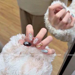 猫眼设计感气质轻奢手工穿戴短甲可拆卸穿戴 新款 流浪冰岛