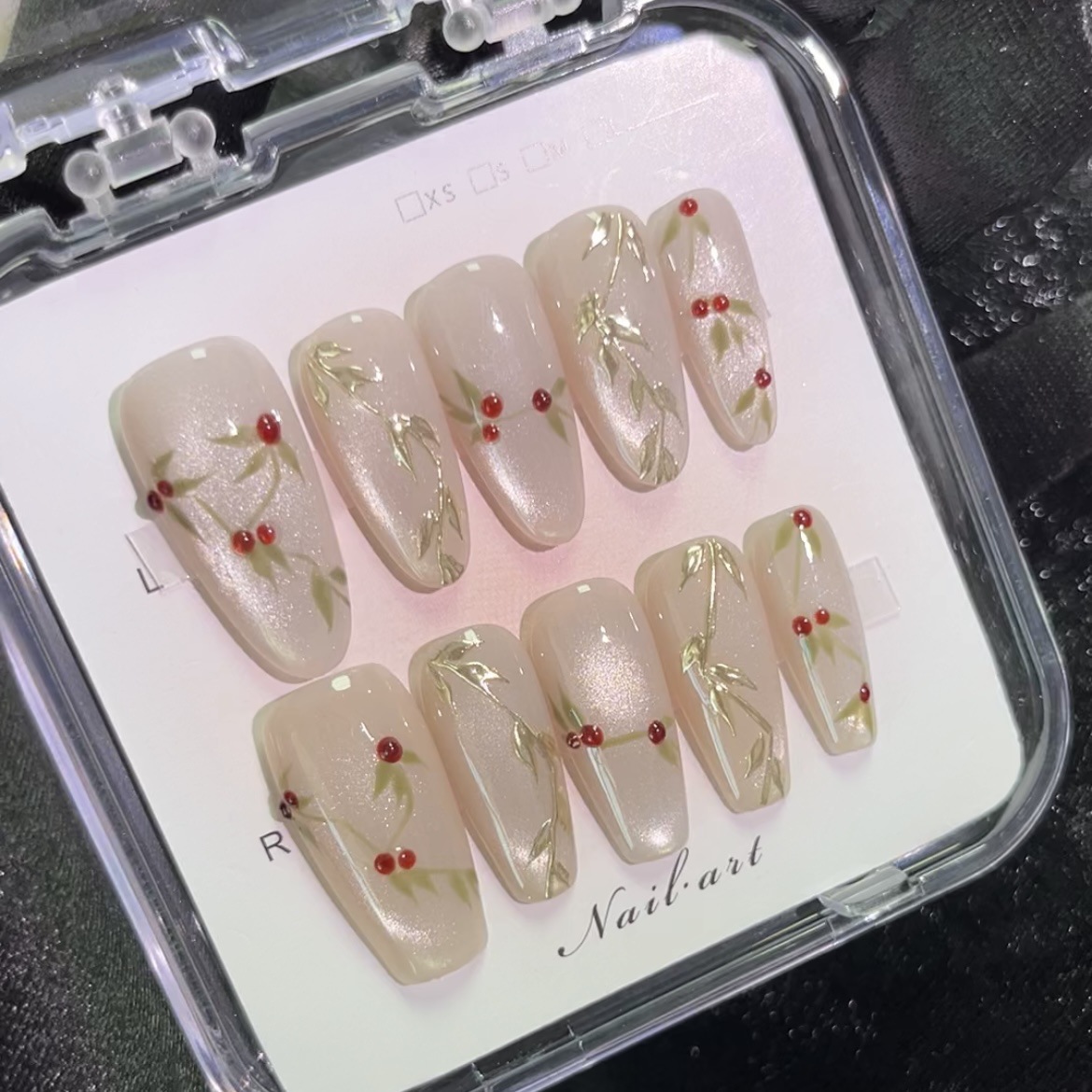 纯手工光疗穿戴甲 相思红豆 高端纯手绘猫眼美甲 穿戴甲成品