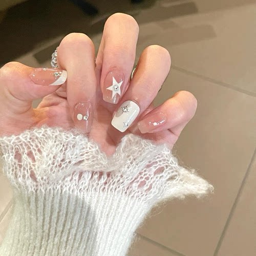 纯手工穿戴甲白色奶油星星韩系法式简约日常通勤款可拆卸穿戴美甲