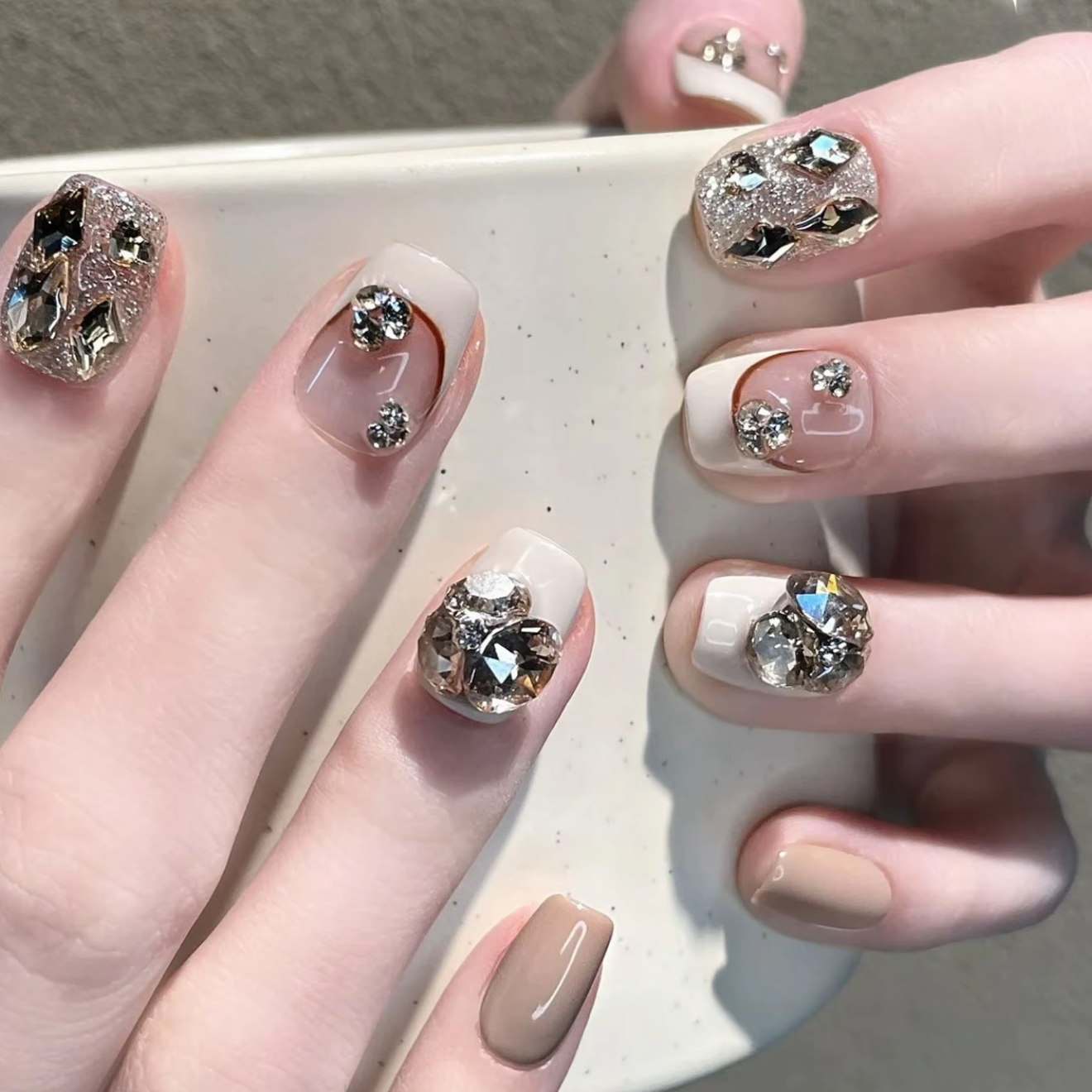 【中古金秋】秋季新款ins风短款法式穿戴甲纯手作高级感显白美款