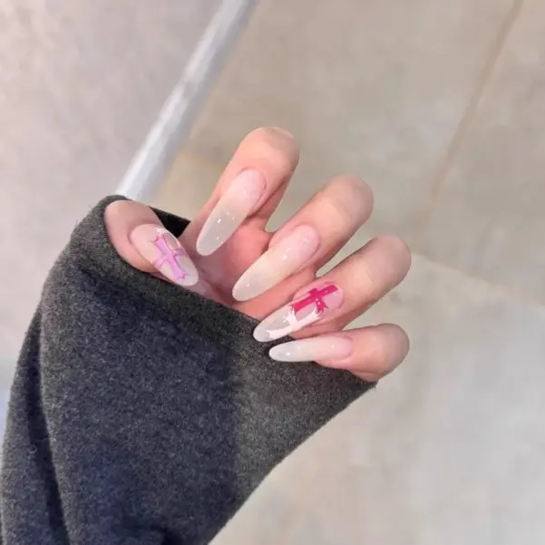 手工穿戴甲甜酷辣妹夏日简约手绘克罗心显白高级感美甲可拆卸成品