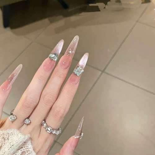 【屿芙】甜欲显白感爆闪芋泥粉猫眼细银闪薄荷绿爱心贴钻穿戴甲