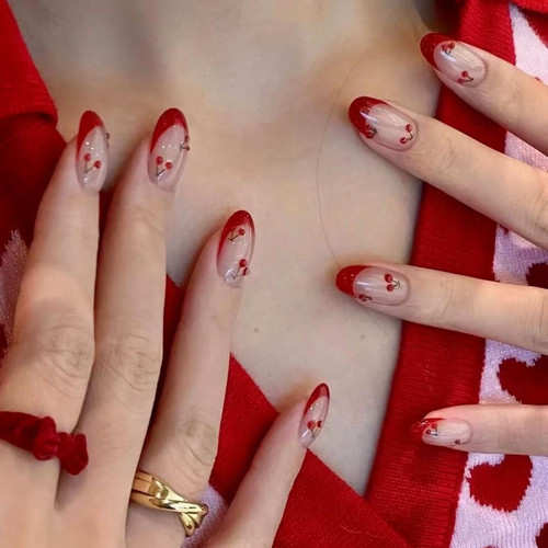 复古爆款新年法式红色樱桃穿戴甲手绘小樱桃甜美美甲