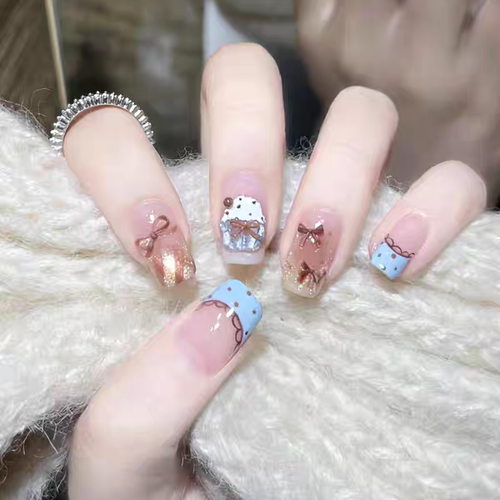 【奶巧】秋冬新款可爱风穿戴甲纯手作巧克力冰淇淋猫眼法式美甲短