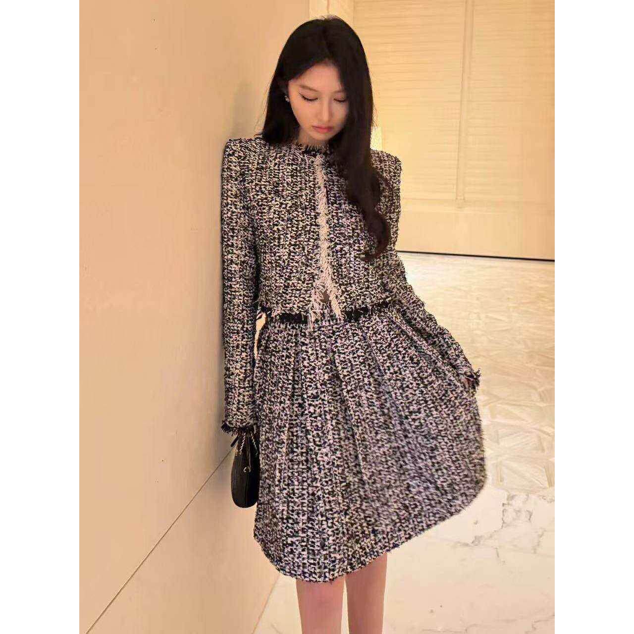 好漂亮黑白拼色毛边小香风外套女2025年冬季新款短上衣名媛时尚潮