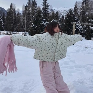 设计感减龄宽松百搭加厚面包服 甜美风碎花立领短棉服女2024年冬季